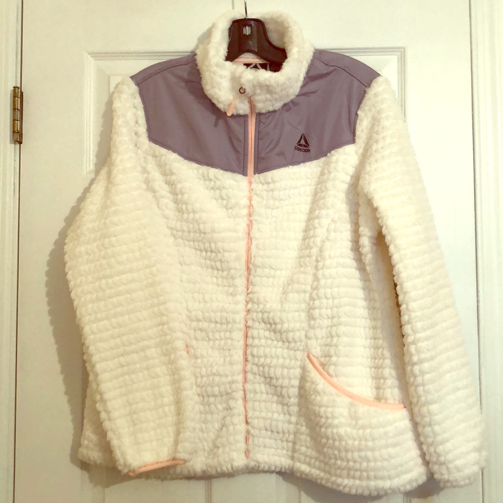 Reebok Outwearnwt